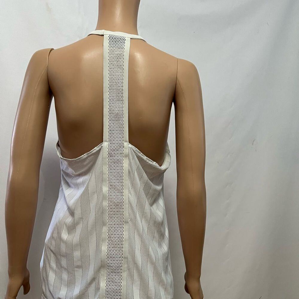 ATHLETA HEATHER GRAY RACER BACK TOP SIZE M‎ - Picture 2 of 4